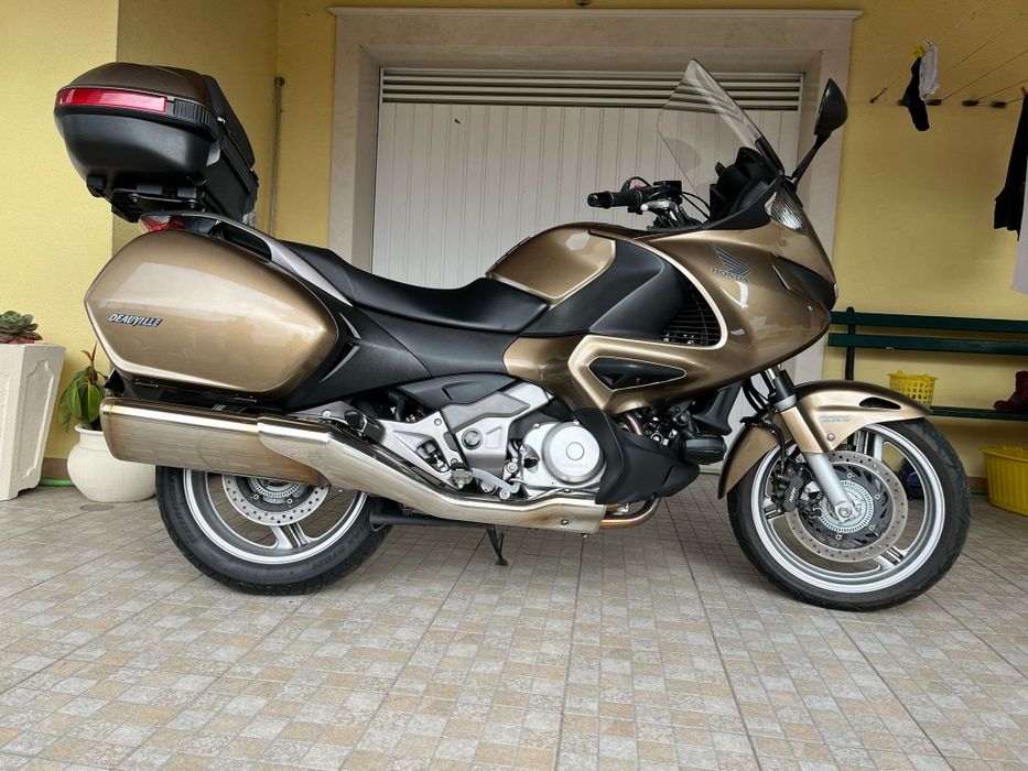 Mota Honda deuville com extras