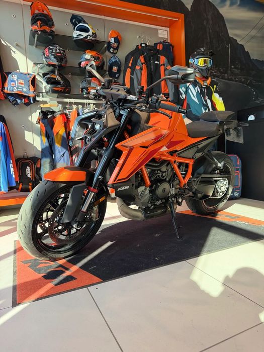 KTM