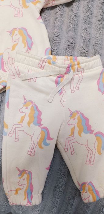 Костюм спортивний для дівчинки