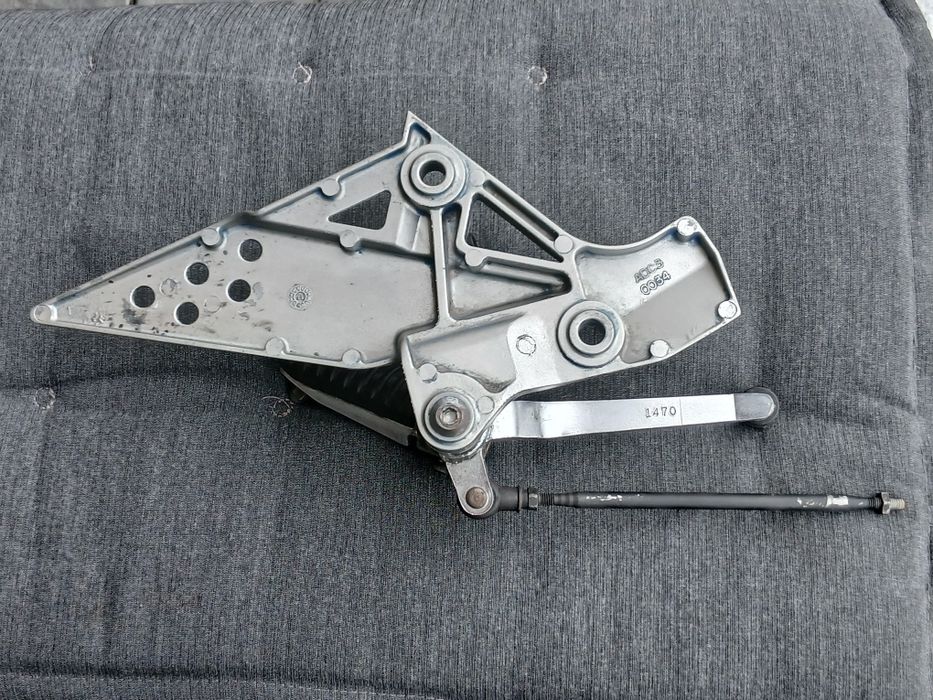 Set lewy przod kierowcy Kawasaki Z750 r.2003-06 B.ladny. rower