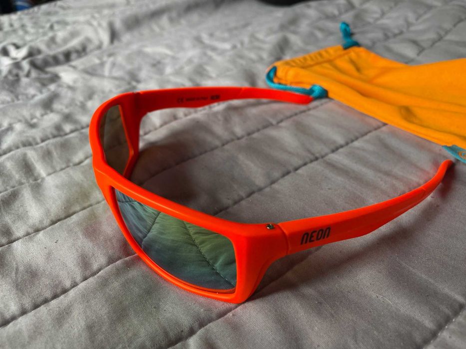 okulary przeciwsłoneczne Neon Jet