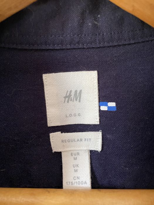 Темно-синяя рубашка H&M