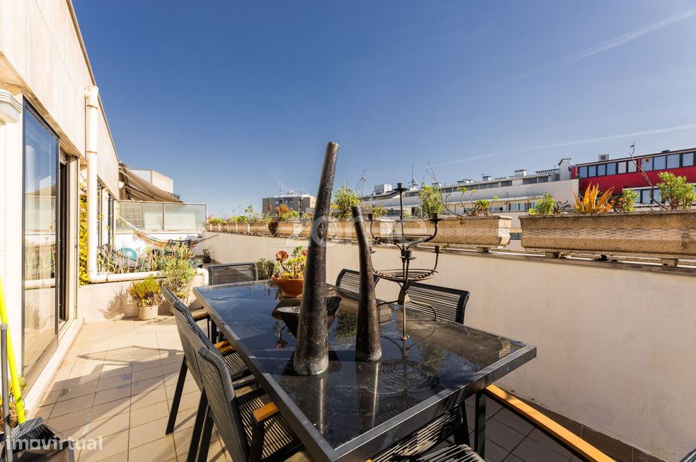 Apartamento T4 com 189m2 em Maximinos - Braga