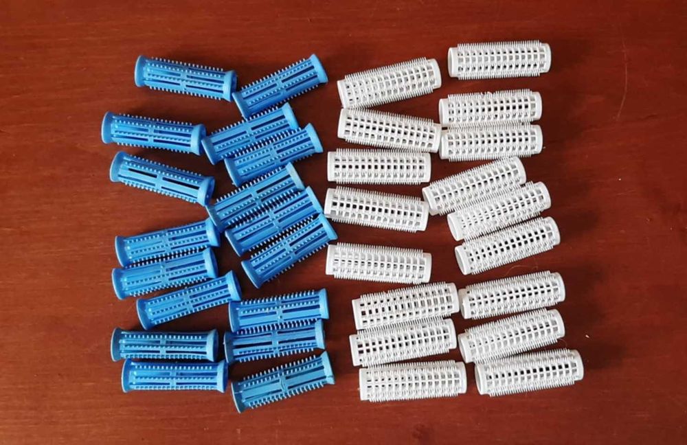 Wałki plastikowe do włosów | dwa rodzaje | (34 sztuki)
