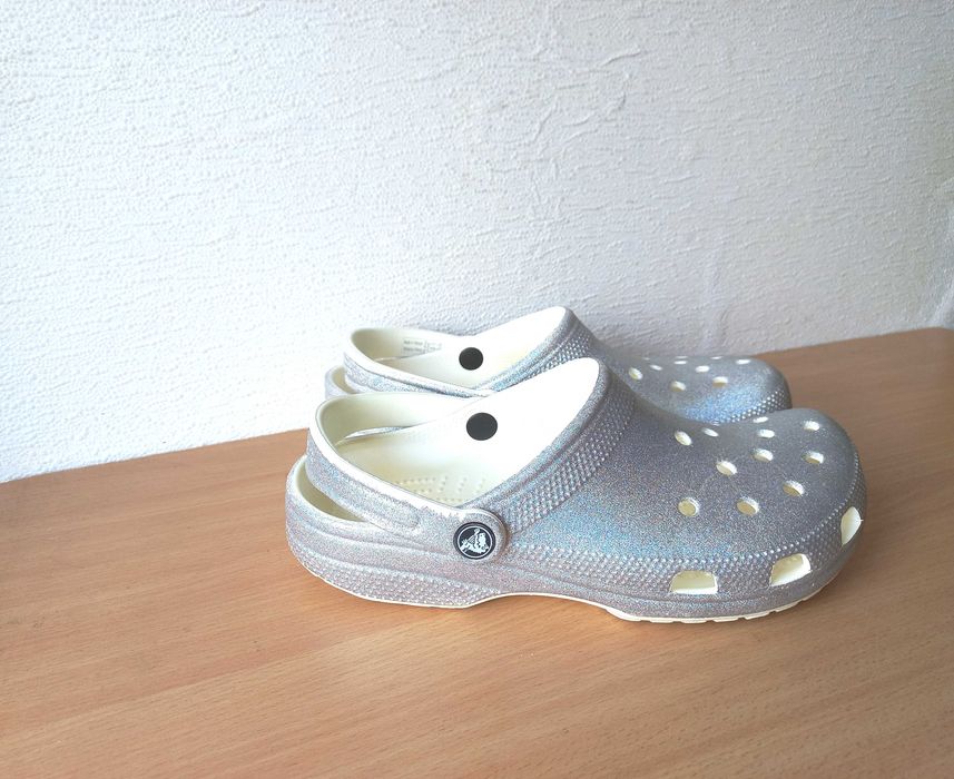 Гарні крокси сабо шльопанці crocs m7w9/39-39,5р. устілка 25,7 см