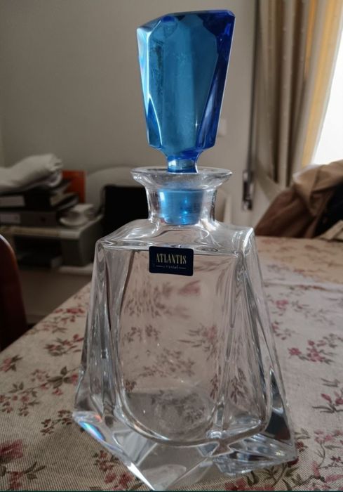 Garrafa de cristal431393783091056640