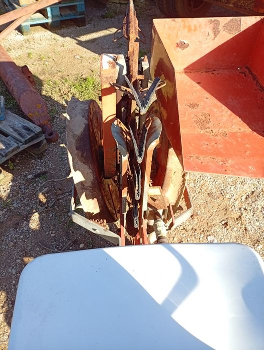 Plantador 1 linha pinças