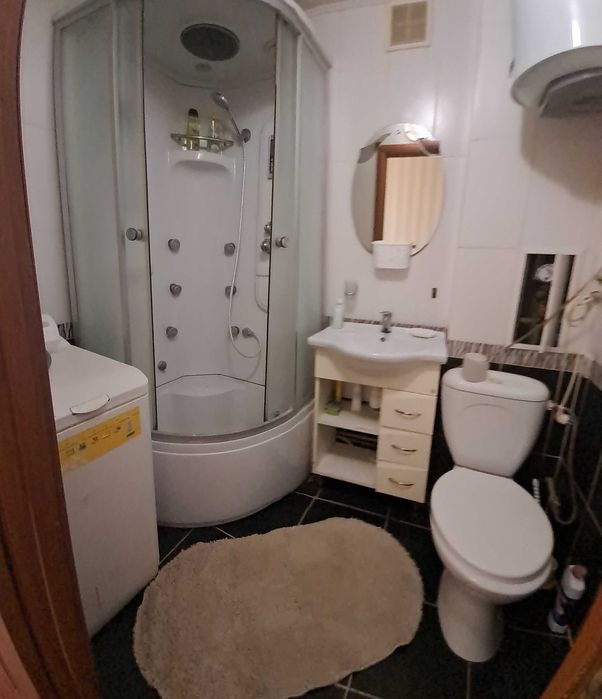 Подобово квартира 1 хв до Автовокзалу м.Чугуїв вільна