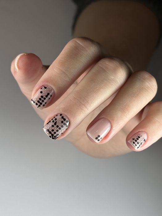 Маникюр/педикюр Алексеевка