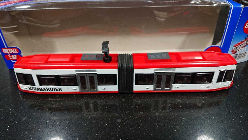 SIKU - Barcos de Cruzeiro | Camiões de transporte | Grua | Elétrico