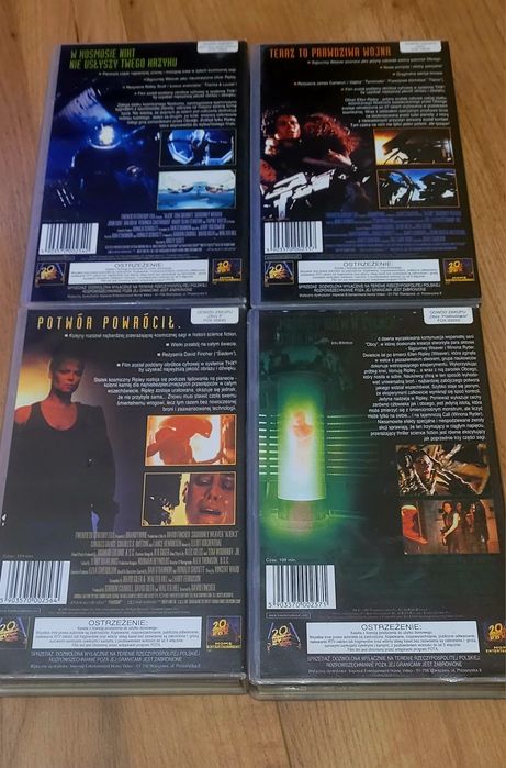 Obcy alien  4 części kasety vhs