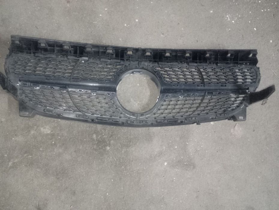 Grelha clã AMG line