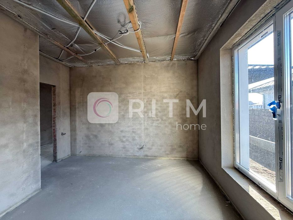 Продаж сучасного будинок біля Луцька!