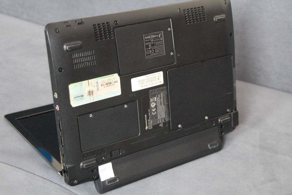 Packard Bell ZA3 mały laptop stan idealny