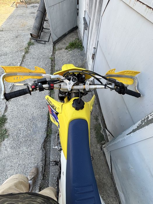 Продам suzuki drz400e