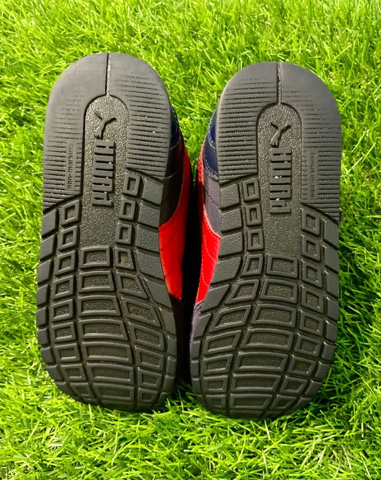 Puma dziecięce buty sportowe rozmiar 25