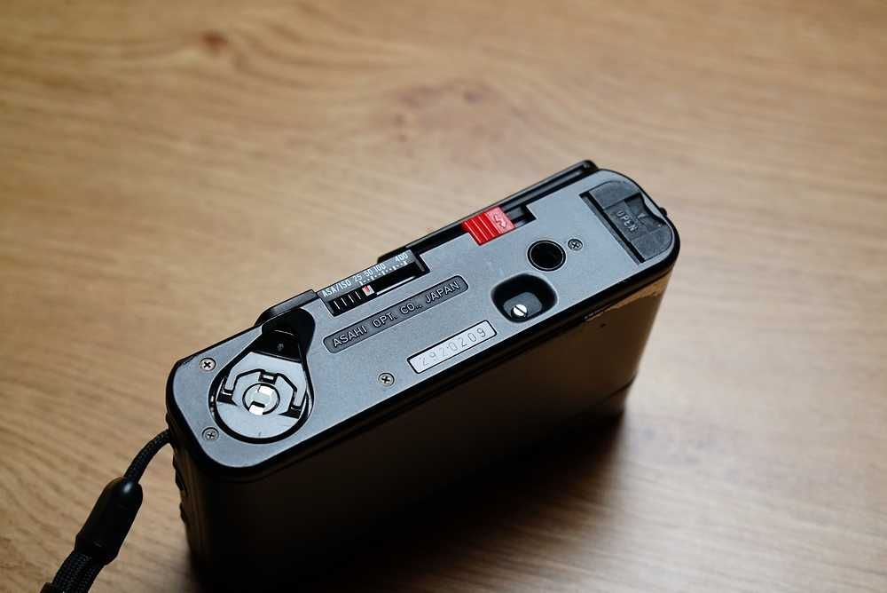 Pentax pc35af - rozum i godność człowieka