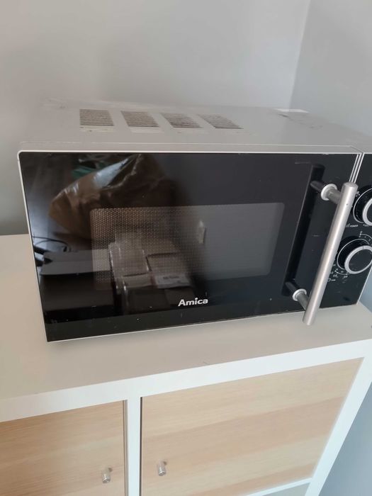 Mikrofalówka Amica