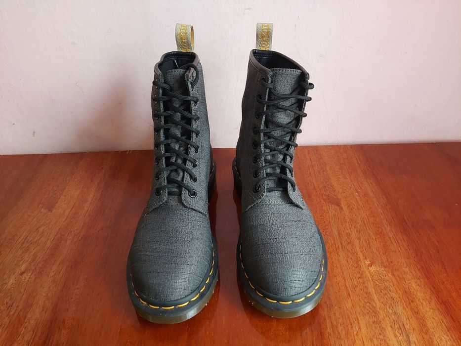 Черевики фірми Dr.martens оригінал

Розмір по бірці:
UK 5 EUR 38 US L