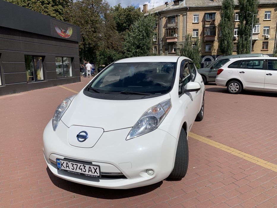 Продам Nissan leaf 2015 р