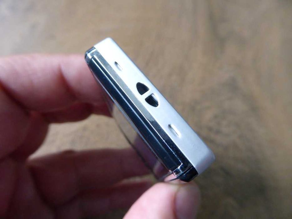 MP3 / MP4 player - radio - ebok - foto - voice recorder - 4GB