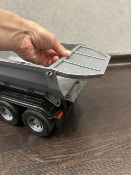 Самоскид самосвал Mercedes Lena