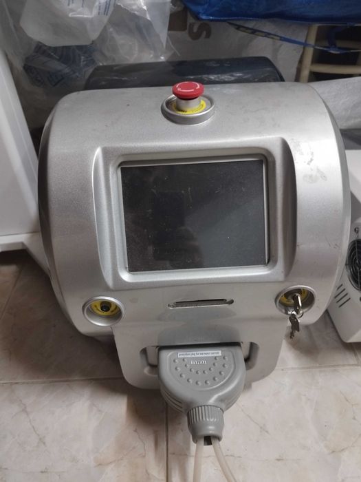 Máquina Med Apolo Ipl + RF Fotodepilaçao