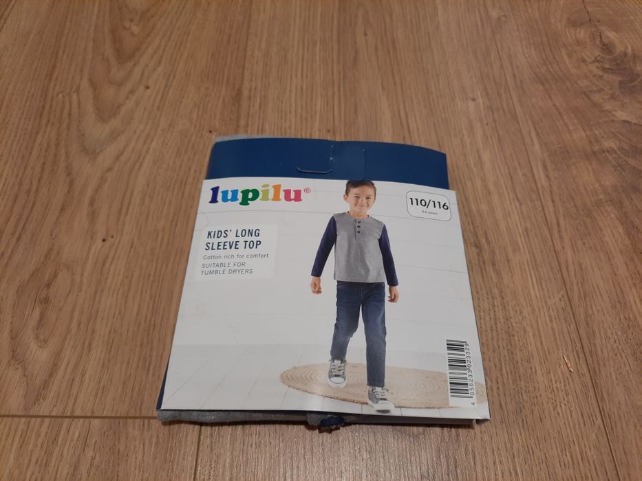 Koszulka z długim rękawem nowa z metką. Lupilu 110/116.