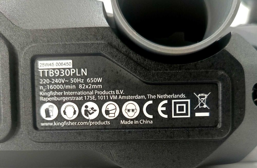 Strug elektryczny hebel titan ttb930pln 650w 82mm