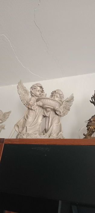 Sprzedam dwa anioły porcelanowe