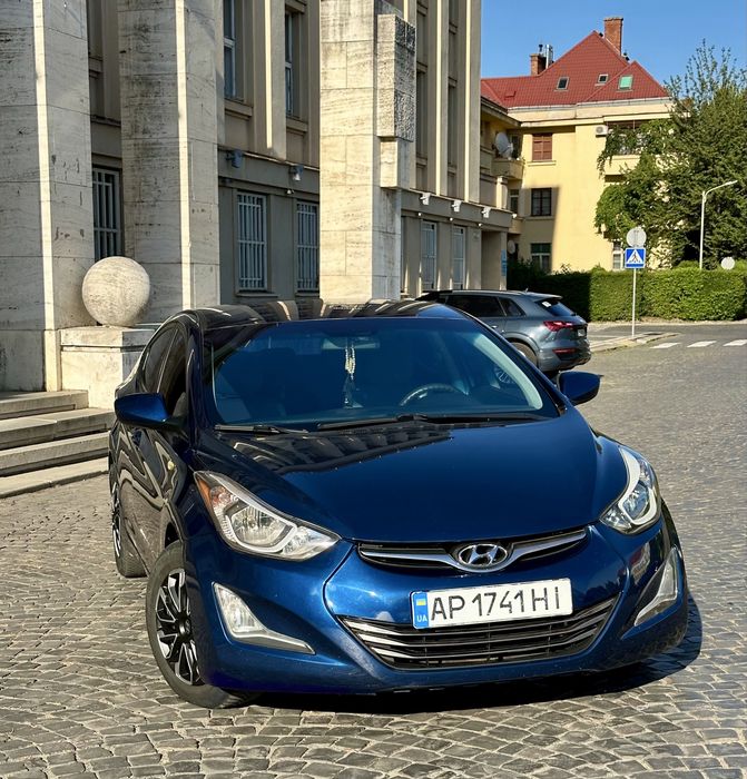 Hyndai Elantra 2015