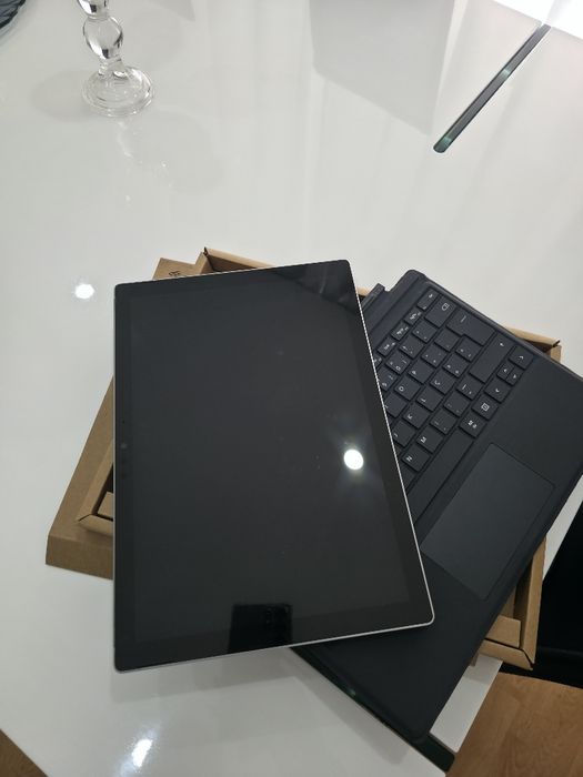 Surface pro  dell i5