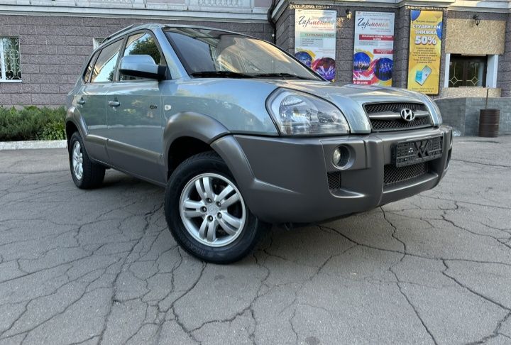 НЕ ФАРБОВАНИЙ Хюндай Туксон Hyundai Tucson Офіційний. Стан нового