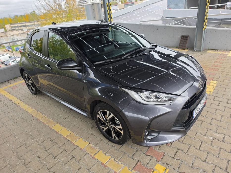 Toyota Yaris Yaris Style 1.5 Hybryda 116 KM, Salon Polska, Bezwypadkowy, zadbany
