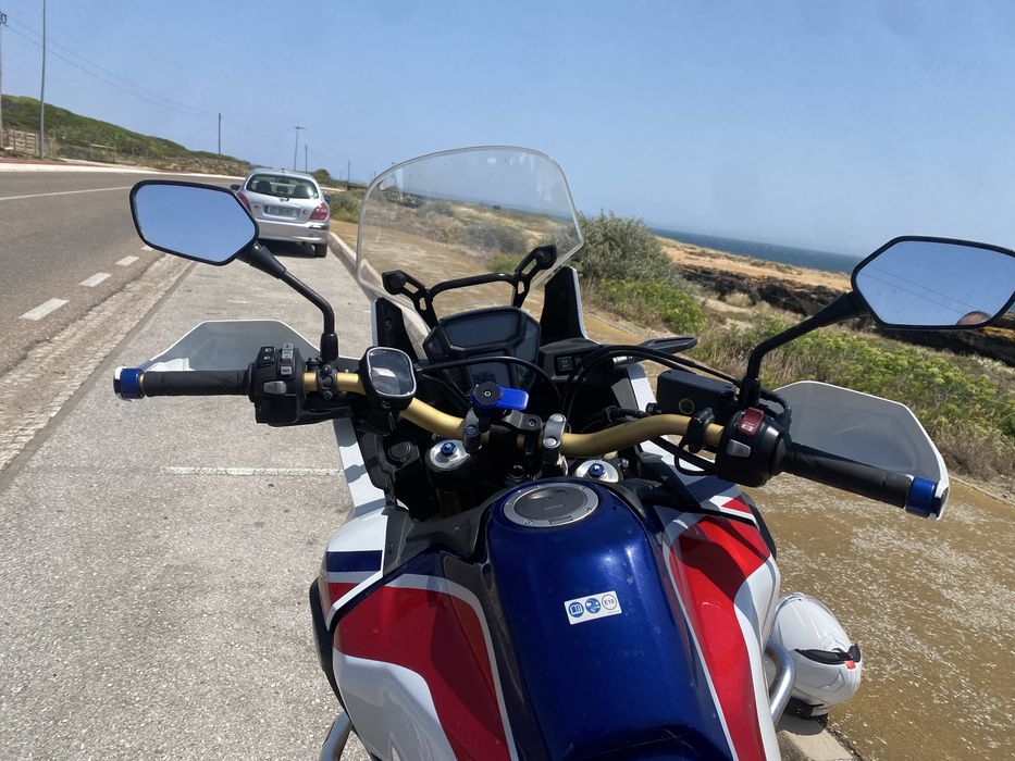 Honda Africa twin 1000 ( troco )