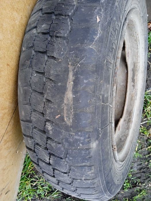 Шина с диском к автомобилю Таврия, ROSAVA.