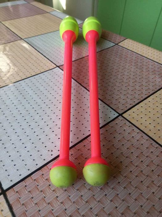 Булави 36 cм Chacott