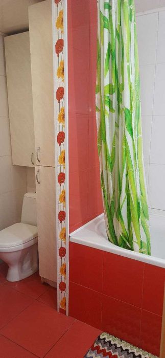 г.Днепр. Сдам на 1-2 месяца в районе Больницы скорой помощи