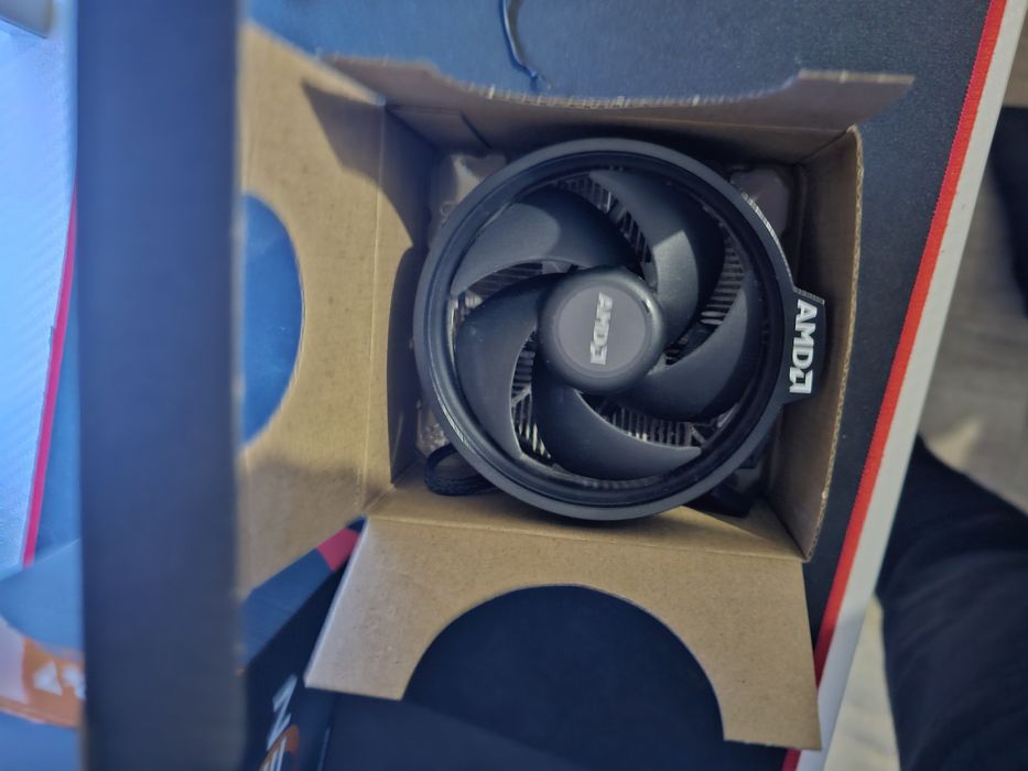 Ryzen 5 1500x +  Aircooler AMD + teclado rgb + mouse  16000 dpi rgb