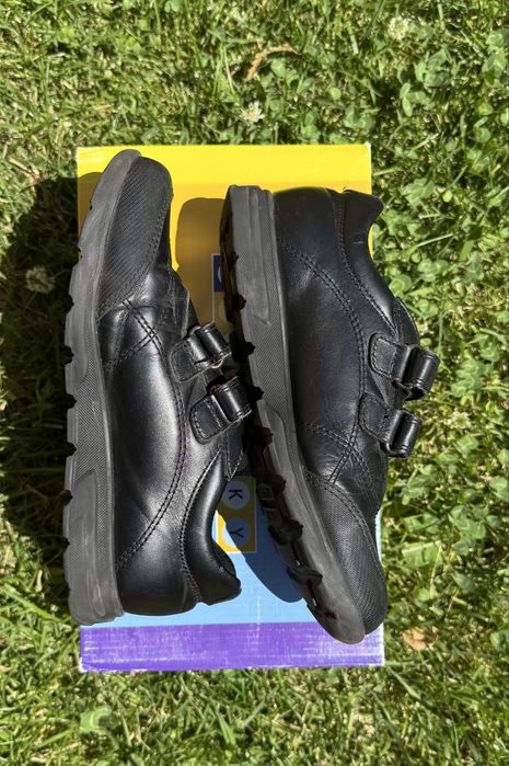 Школьные туфли кроссовки Pablosky 34