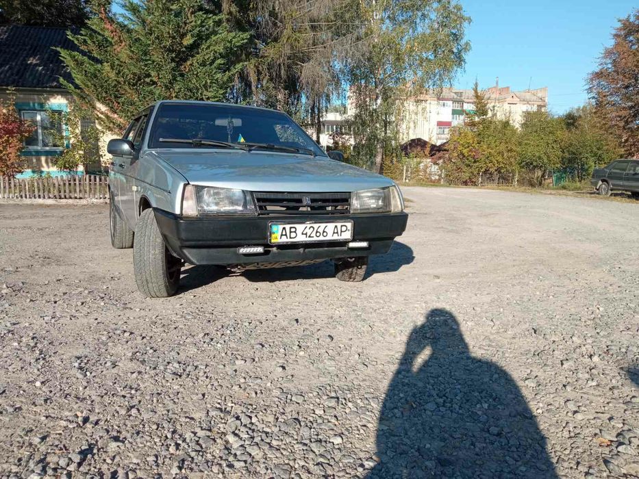 ВАЗ 21099 IDEAL.