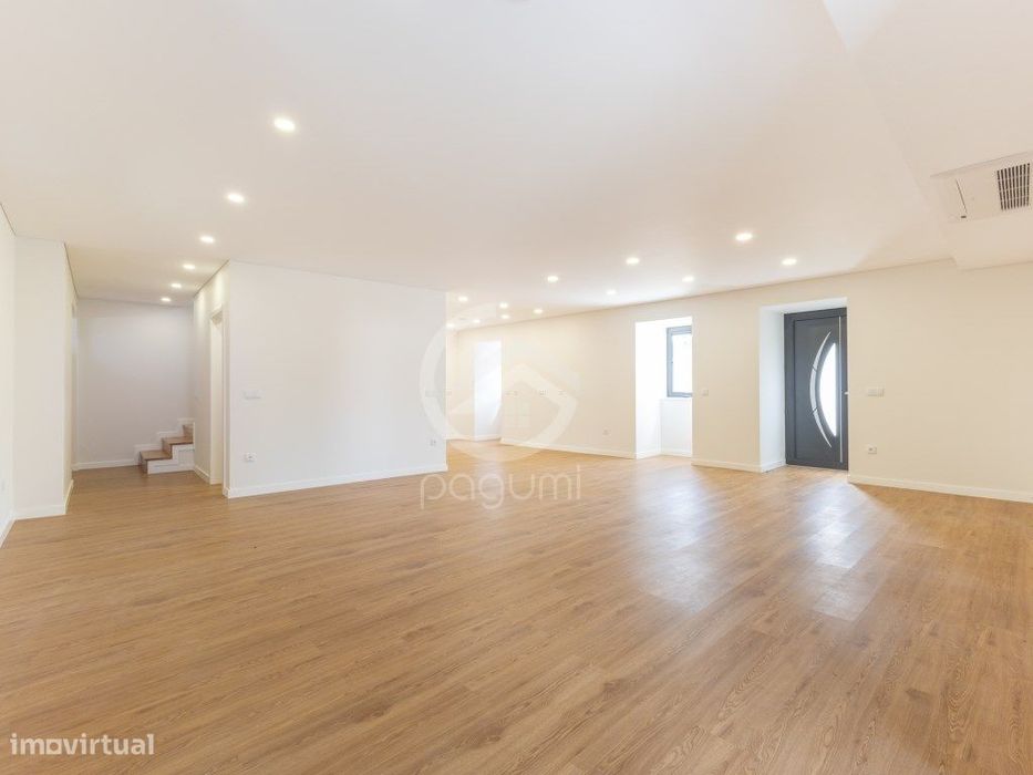 Moradia T3 Geminada - Conforto, Modernidade e Vista Panorâmica