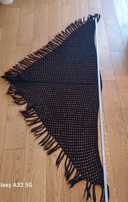 Chusta damska czarna