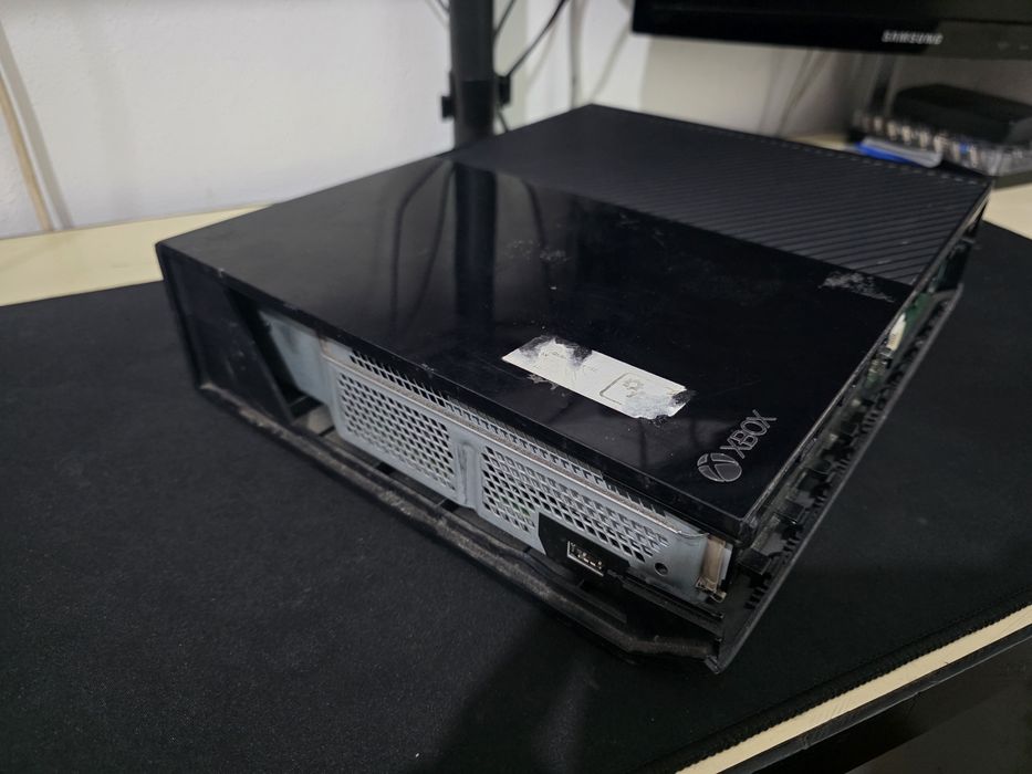 Consola xbox one fat