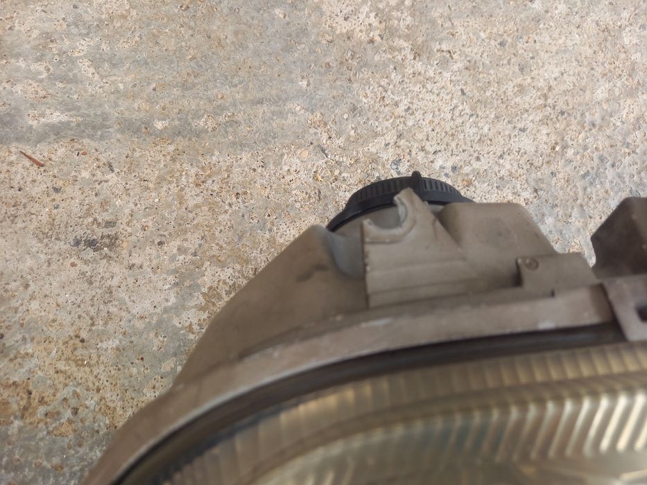 Optica renault master modelo 2007