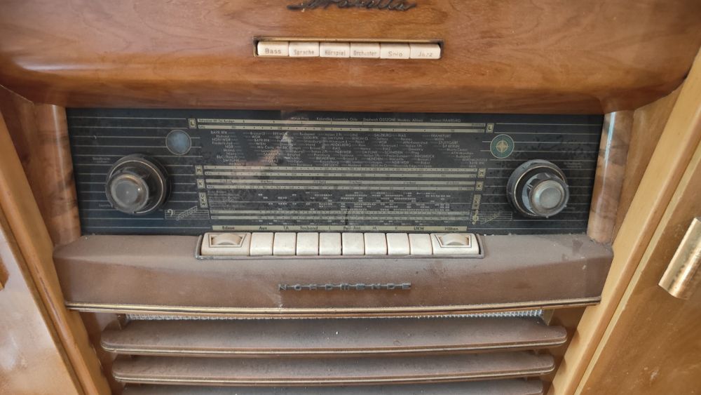 Arabella radio z gramofonem