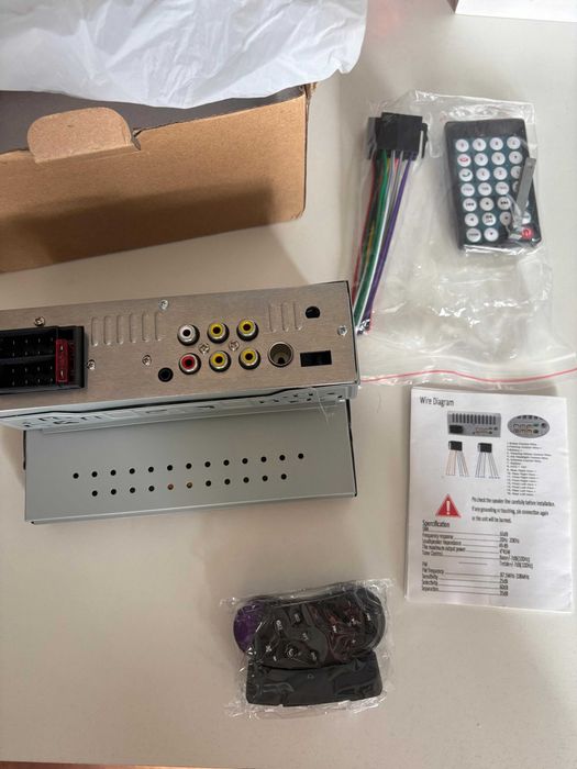 Auto Radio Ecra 7 Carplay 1 Din