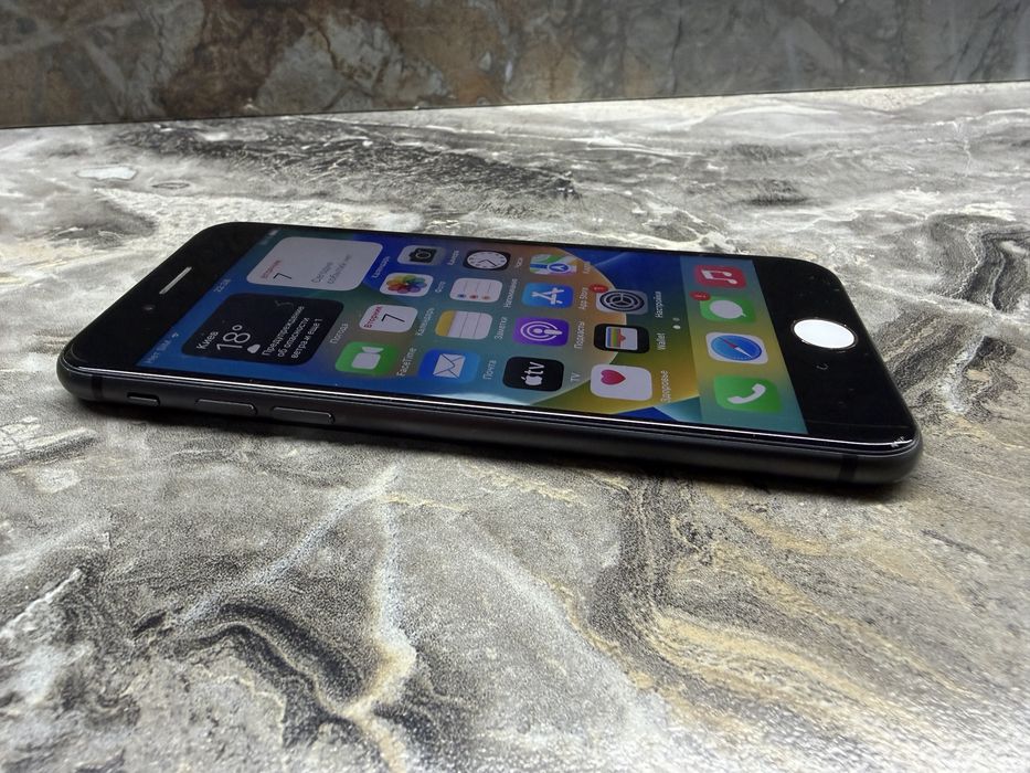 Iphone 8 64Gb Bat 87% Неверлок