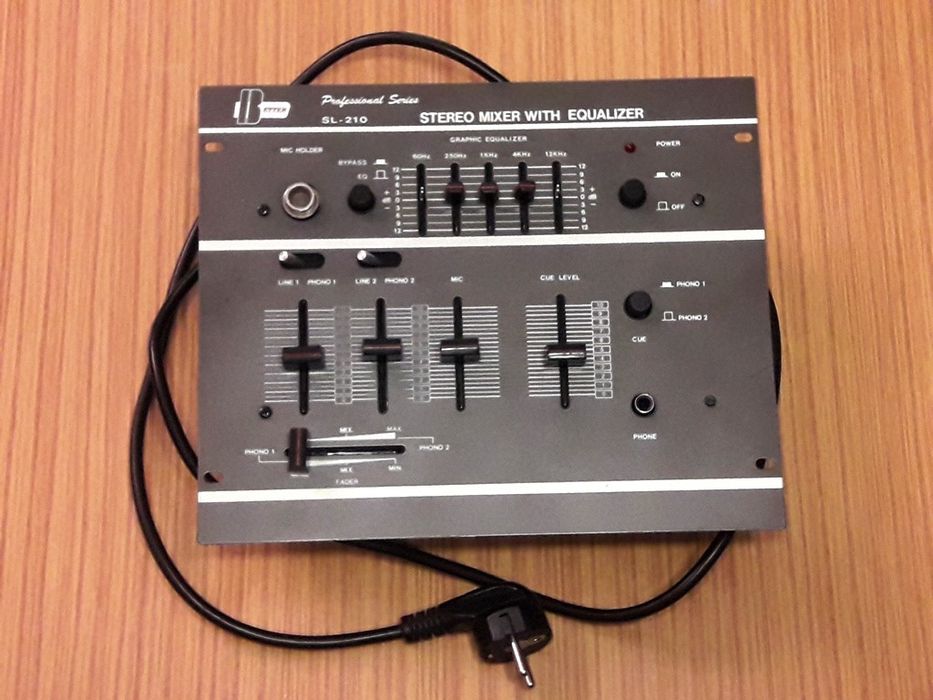 MIKSER audio Z EQUALIZEREM BETTER SL-210 stereo mixer