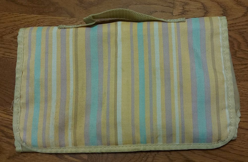 Przewijak podróżny, mata do przewijania